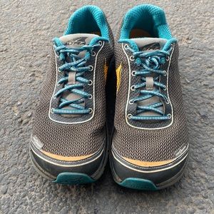 Altra Running Shoes Trail Lone Peak 2.5 Zero Drop Size 9.5